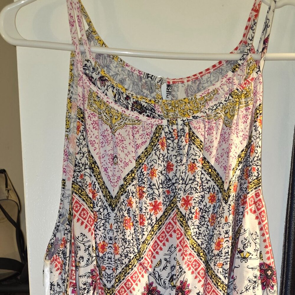 Fun and Light Loft Dress - Picture 1 of 2
